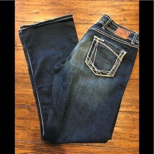 BKE Wendi Jeans size 28 x 31 1/4